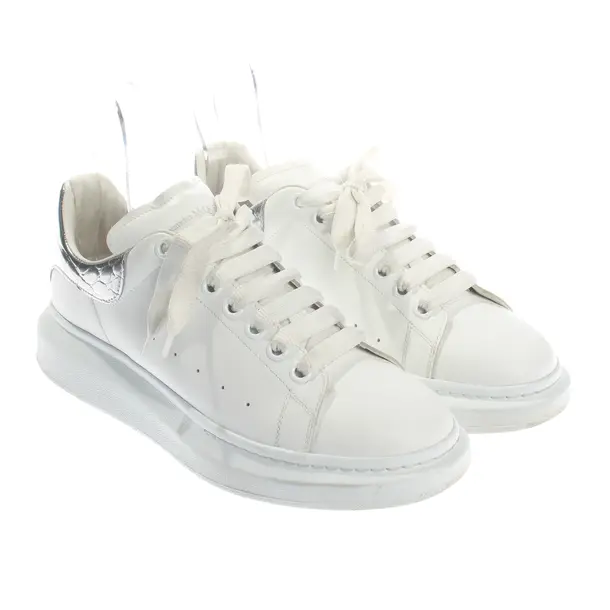 Sneaker, in Weiß, Alexander McQueen