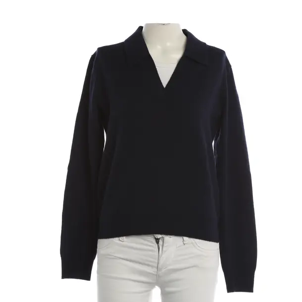 Jumper, in Navy, Wool, Closed