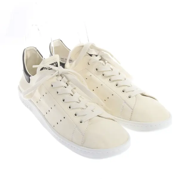 Sneakers in White, , Balenciaga