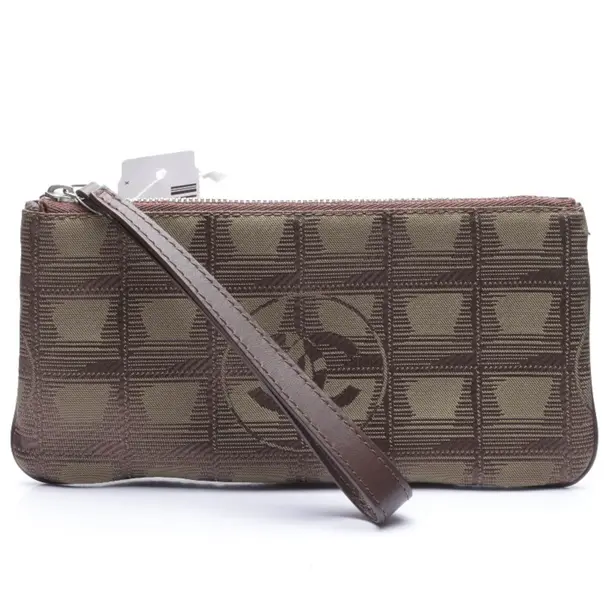 Pochette in White, Polyimide, Chanel