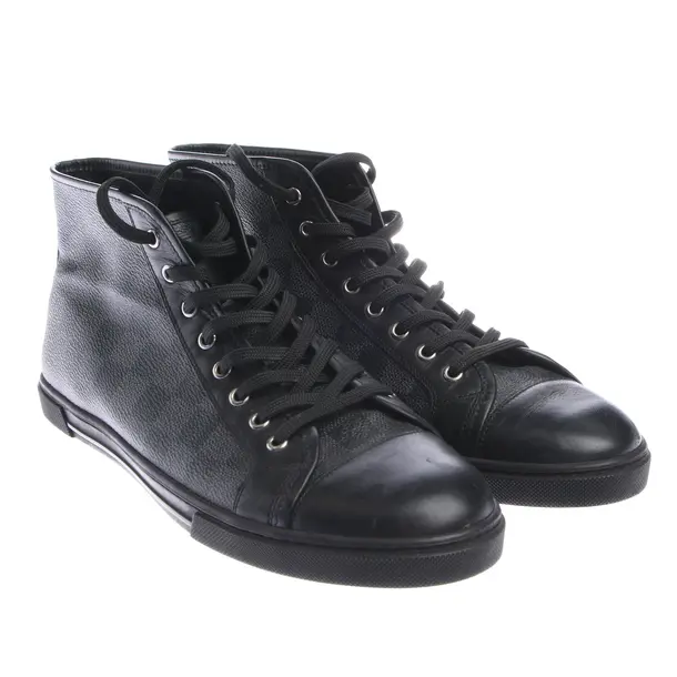 Sneakers in Black, , Louis Vuitton