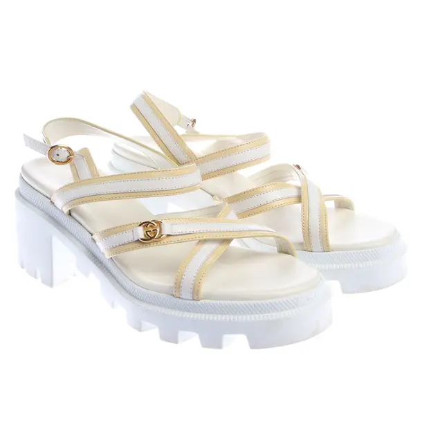 Sandaletten in Weiß, , Gucci