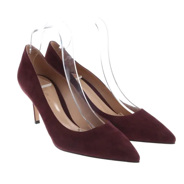 Pumps, in Bordeaux, Gianvito Rossi