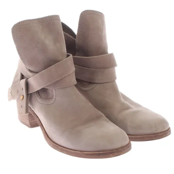Ankle Boots in Gray, , UGG Australia