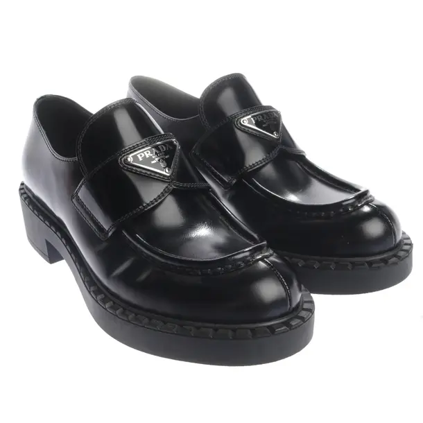 Loafers, in Schwarz, Prada