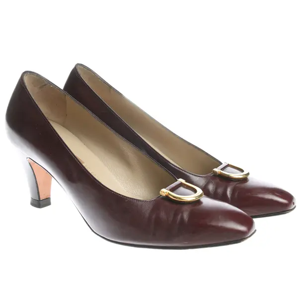 Pumps in Brown, , Salvatore Ferragamo