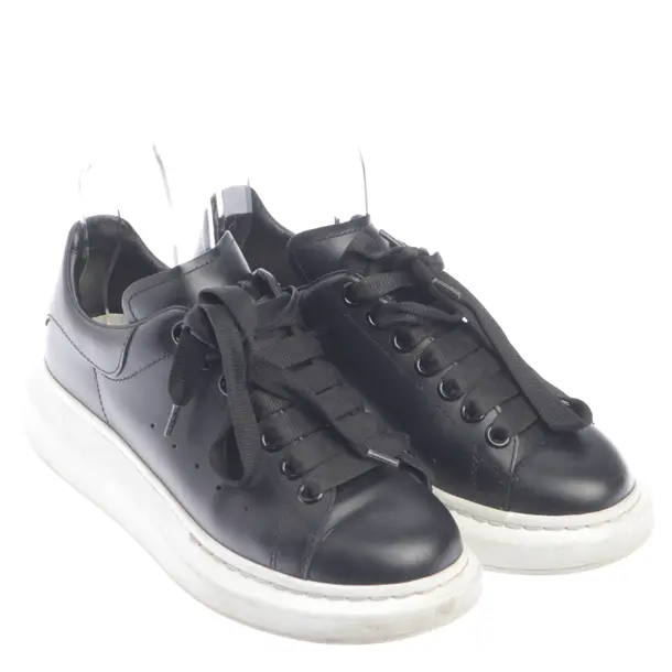 Sneaker in Schwarz, , Alexander McQueen