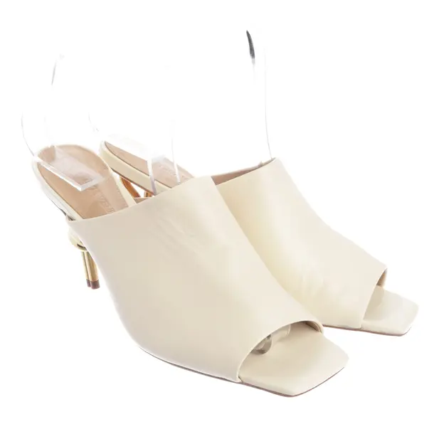 Sandaletten in Weiß, , Bottega Veneta
