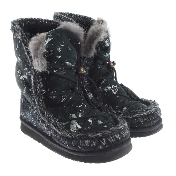 Winter Boots in Gray, , Mou