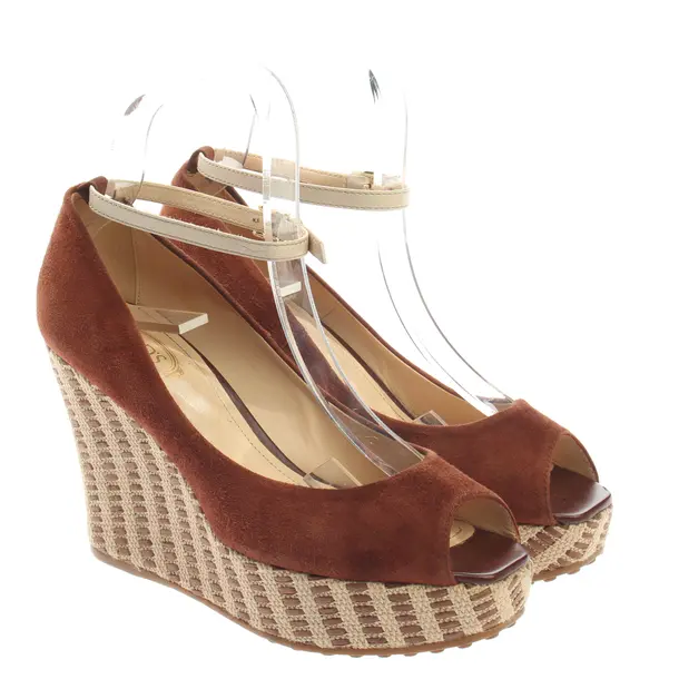 Wedges, in Braun, Tod´s