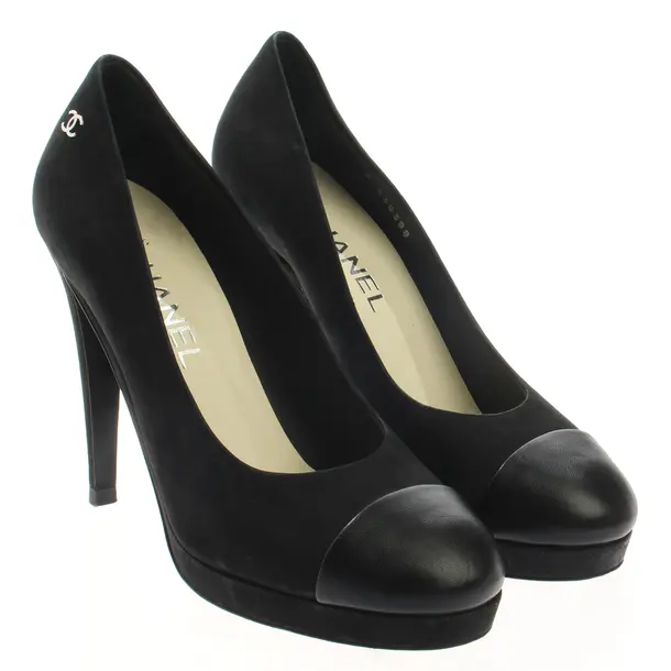 Pumps, in Black, Chanel
