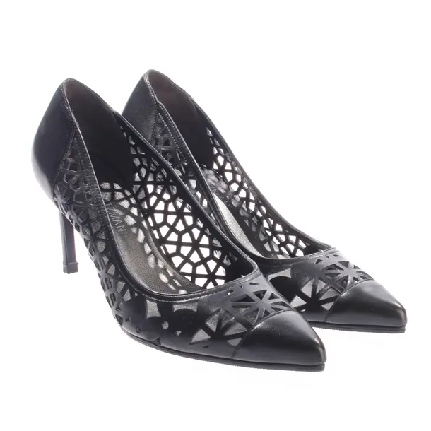 Pumps, in Black, Stuart Weitzman