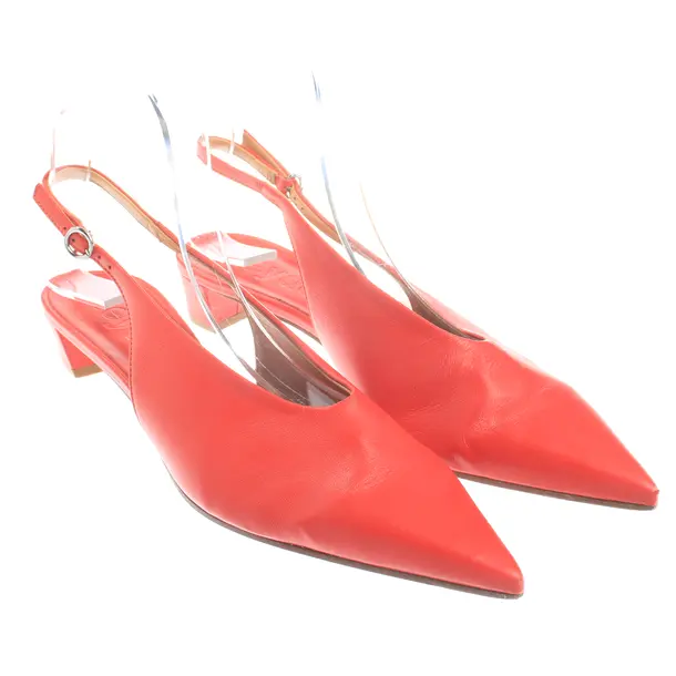Slingbacks, in Red, Aeydē