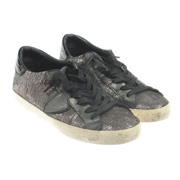 Sneakers, in Gray, Philippe Model