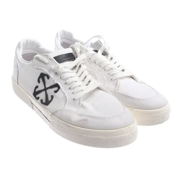 Sneakers, in White, Off-White