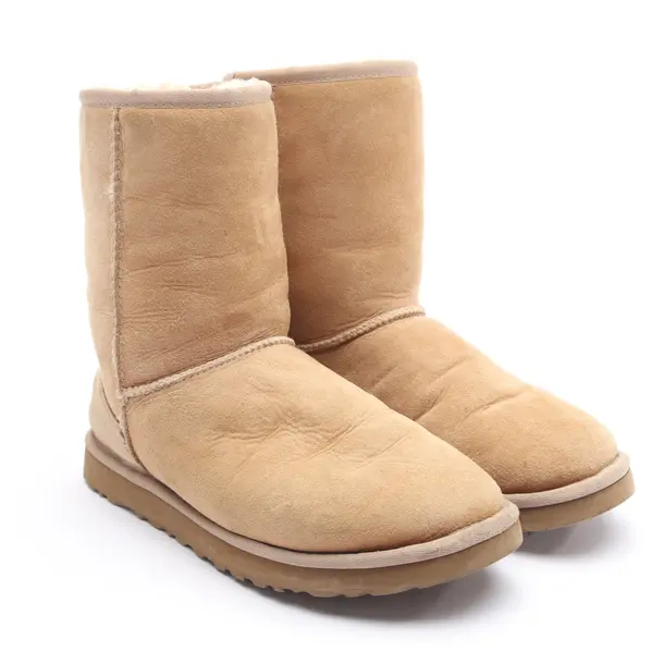 Winter Boots in Brown, , UGG Australia