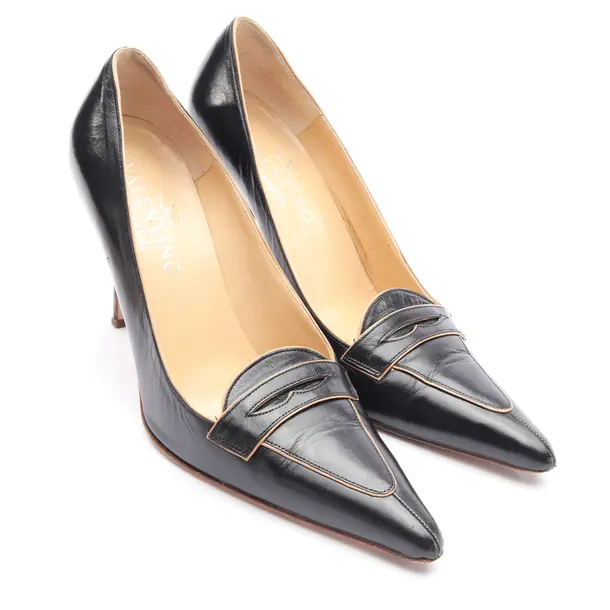 Pumps in Black, , Valentino
