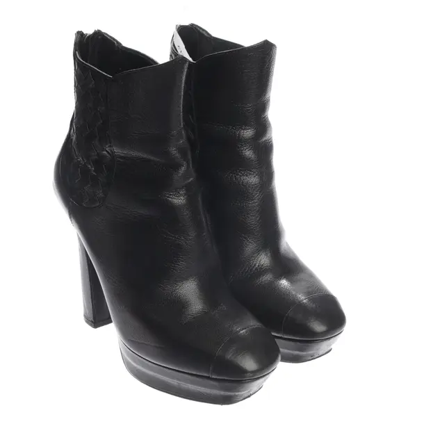 Ankle Boots in Black, , Bottega Veneta