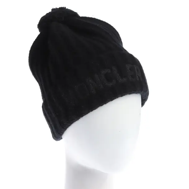Beanie in Black, Wool, Moncler