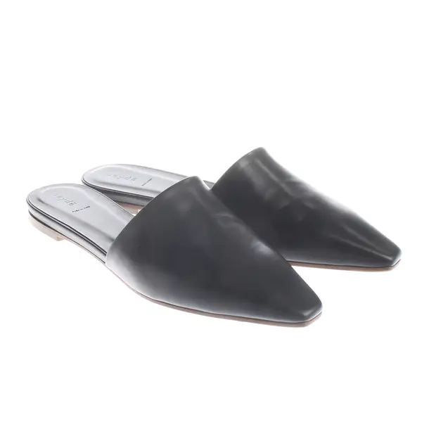 Mules, in Black, Aeydē