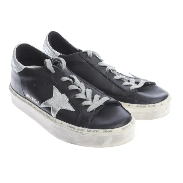 Sneakers in Black, , Golden Goose