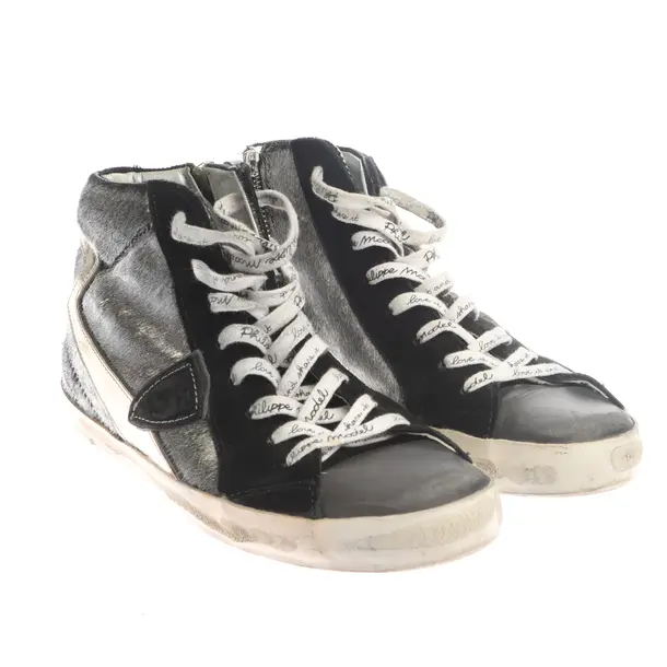 Sneakers in Black, , Philippe Model