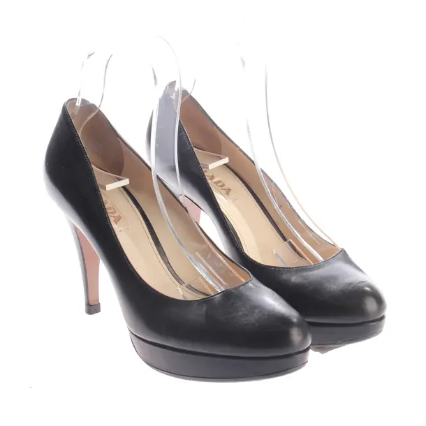 Pumps, in Schwarz, Prada