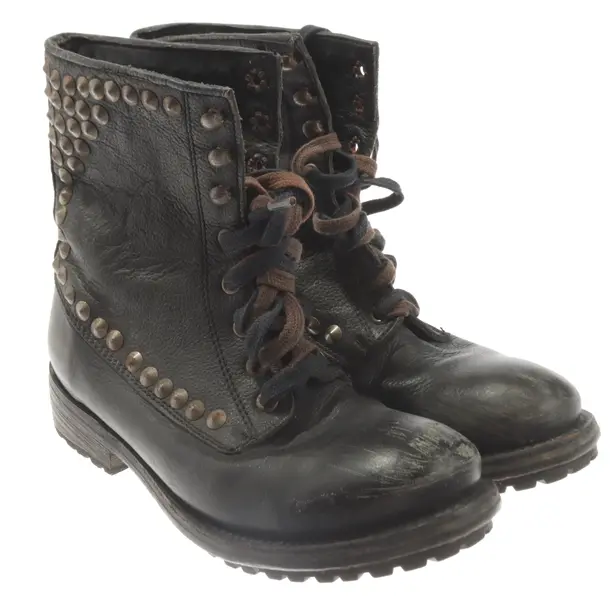 Boots, in Dark Gray, Ash