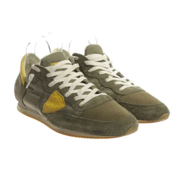 Sneakers, in Green, Philippe Model