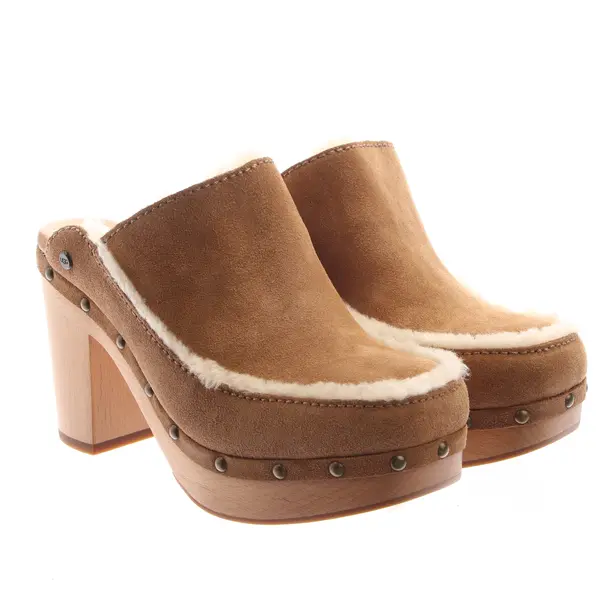 Pumps in White, , UGG Australia