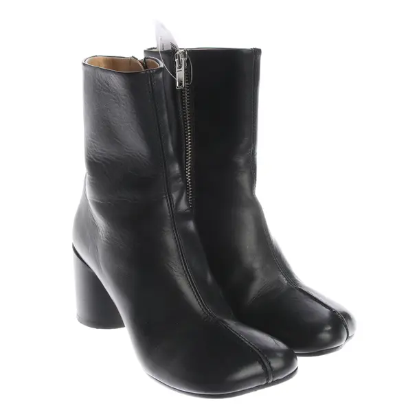 Stiefeletten in Schwarz, , Maison Martin Margiela