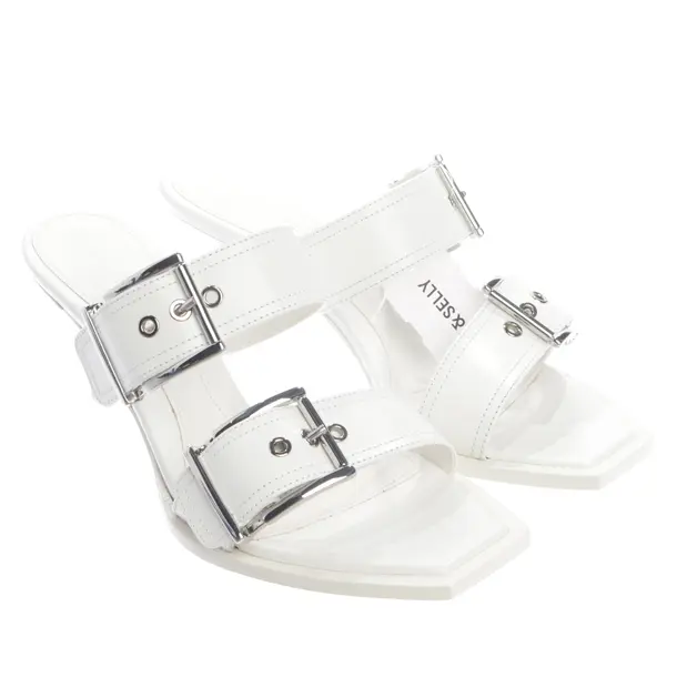 Sandaletten in Weiß, , Alexander McQueen