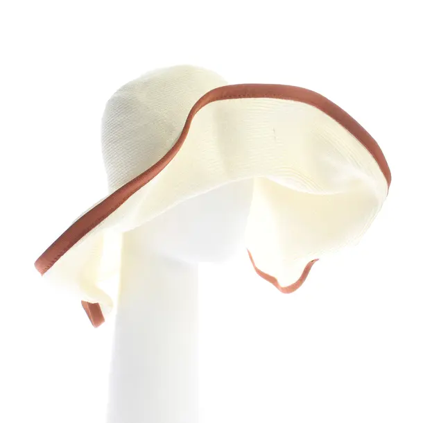 Hat in White, Paper, Max Mara