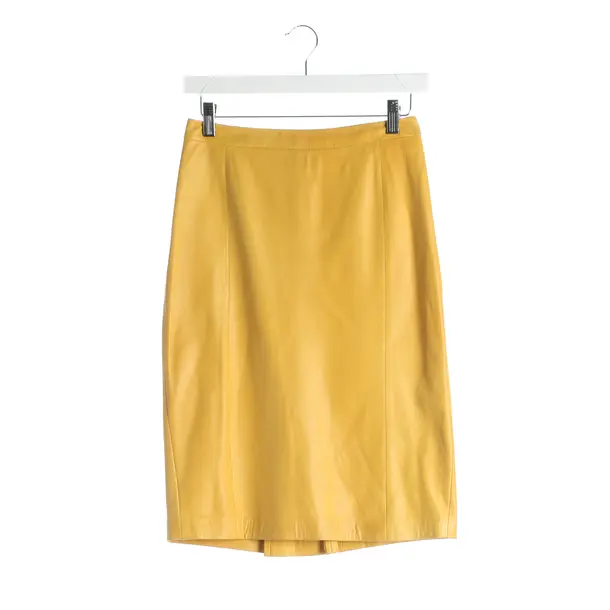 Skirt in Yellow, Leather, Strenesse