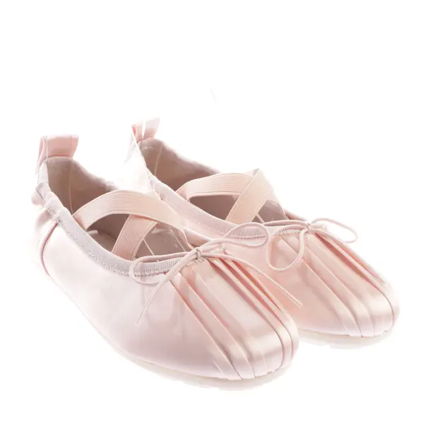 Ballerinas, in Hellrosa, Simone Rocha