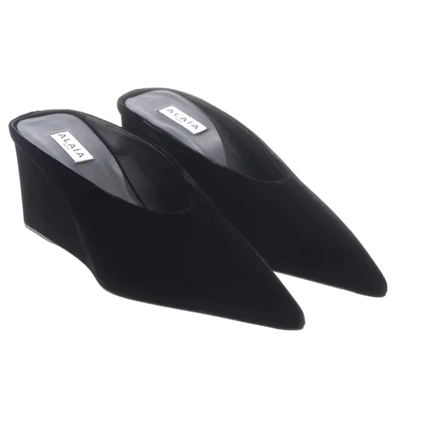 Hohe Pantoletten, in Schwarz, Alaia