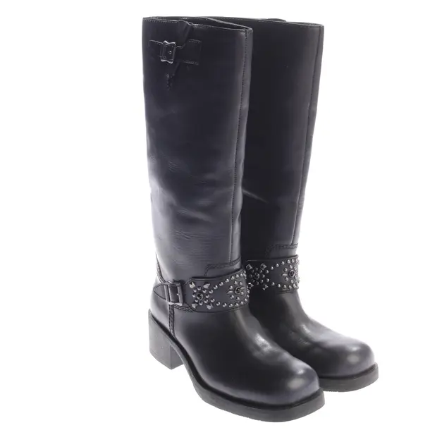 Boots, in Black, Ash