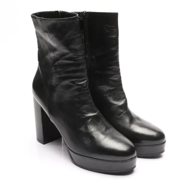 Stiefeletten in Schwarz, , Konstantin Starke