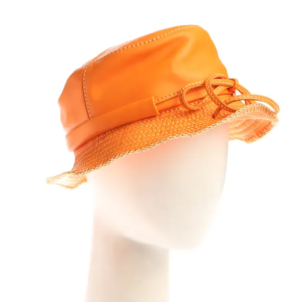 Hut in Orange, Leder, Jacquemus