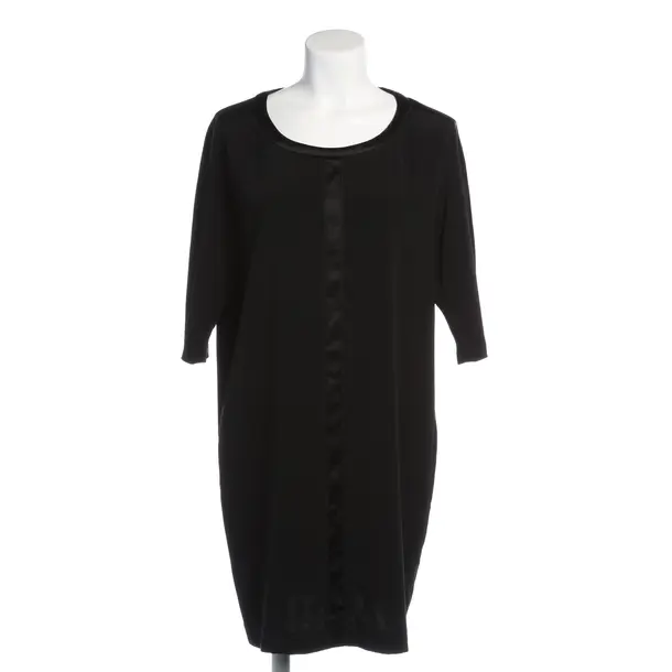 Dress in Black, Triacetate, Marc Cain