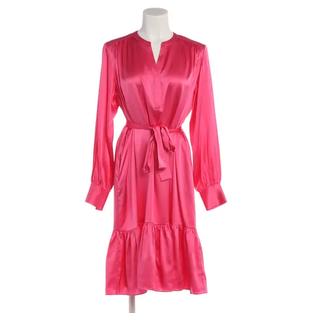 Dress in Pink, Silk, Herzensangelegenheit
