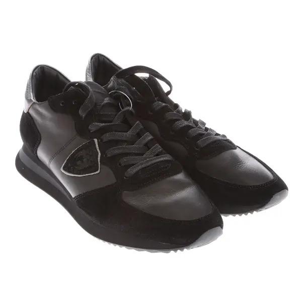 Sneakers in Black, , Philippe Model