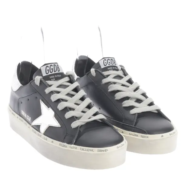 Sneakers in Black, , Golden Goose