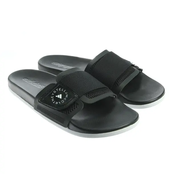 Diapositive, in Nero, Adidas di Stella McCartney