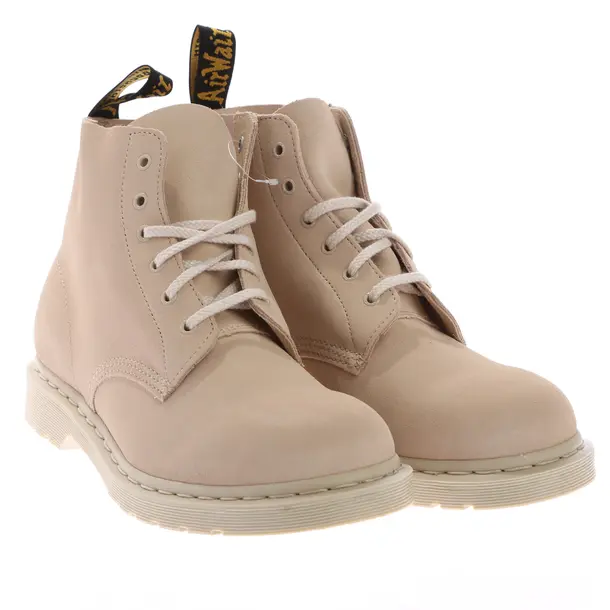 Boots in White, , Dr. Martens