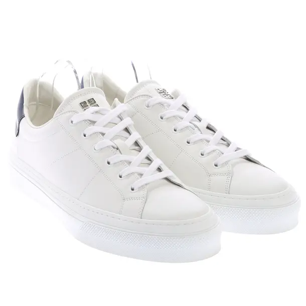Sneakers in White, , Givenchy