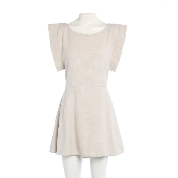 Dress in White, Cotton, by Aylin König