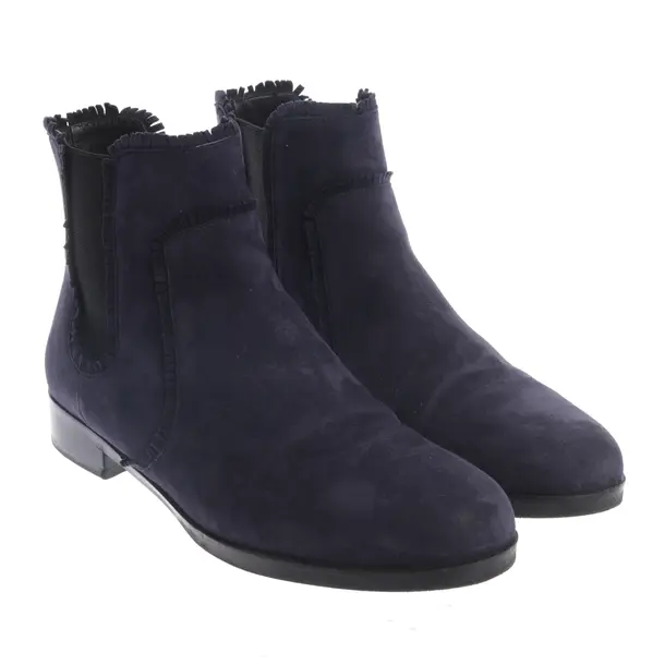 Stiefeletten in Lila, , Steffen Schraut
