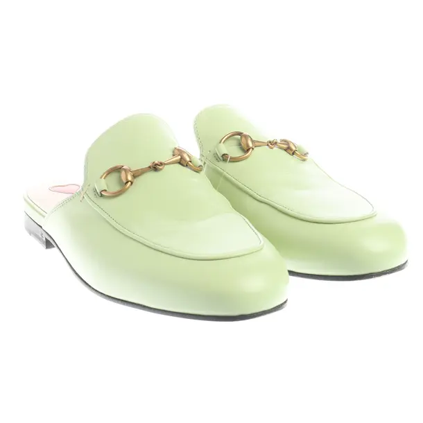 Mules, in Hellgrün, Gucci