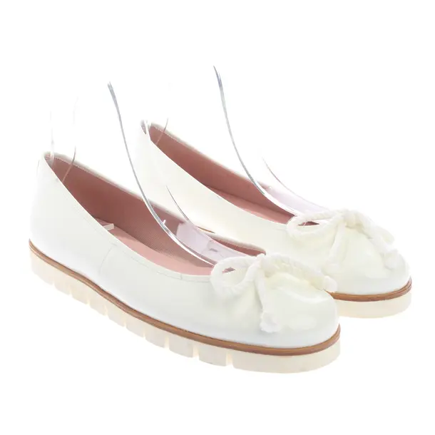 Ballerinas, in Cream, Pretty Ballerinas